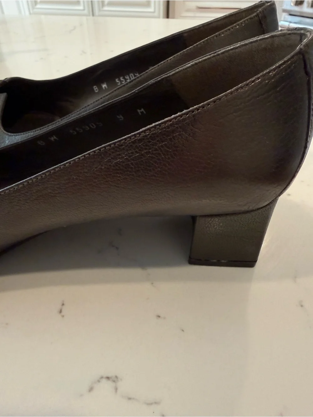 Vintage Stuart Weitzman Brown Leather Horsebit Block Heel Pumps Size 9B Spain